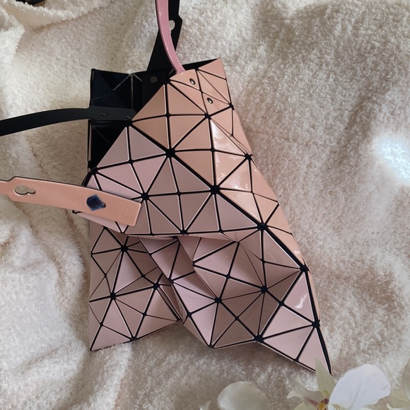 BAOBAO ISSY MIYAKE BAG💕 - Picture 3 of 14